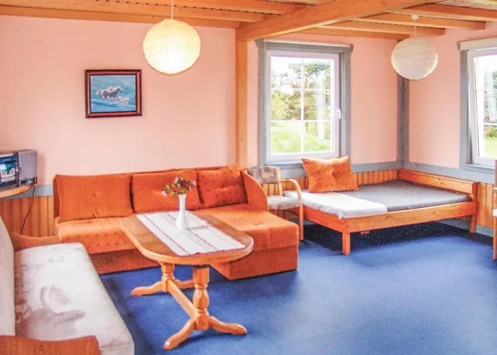 Beautiful In Vakantiehuis Ustronie Morskie